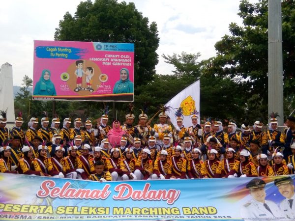 SMA 1 BATUSANGKAR BERHASIL MEMPERTAHANKAN JUARA PERTAMA PADA SELEKSI MARCHING BAND TINGKAR SMA/SMK SEKABUPATEN TANAH DATAR TAHUN 2019 SMA 1 BATUSANGKAR BERHASIL MEMPERTAHANKAN JUARA PERTAMA PADA SELEKSI MARCHING BAND TINGKAR SMA/SMK SEKABUPATEN TANAH DATAR TAHUN 2019