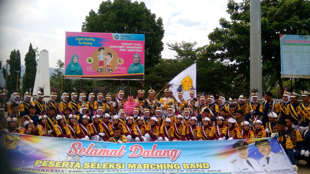 SMA 1 BATUSANGKAR BERHASIL MEMPERTAHANKAN JUARA PERTAMA PADA SELEKSI MARCHING BAND TINGKAR SMA/SMK SEKABUPATEN TANAH DATAR TAHUN 2019 SMA 1 BATUSANGKAR BERHASIL MEMPERTAHANKAN JUARA PERTAMA PADA SELEKSI MARCHING BAND TINGKAR SMA/SMK SEKABUPATEN TANAH DATAR TAHUN 2019