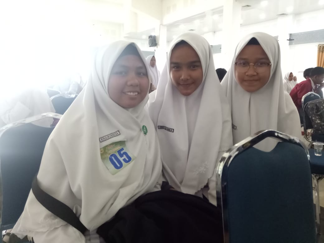 SISWA SMA N 1 BATUSANGKAR JUARA I MSQ TINGKAT KAB.TANAH DATAR